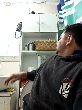 robredoj online show from October 2025 01:44:02 AM