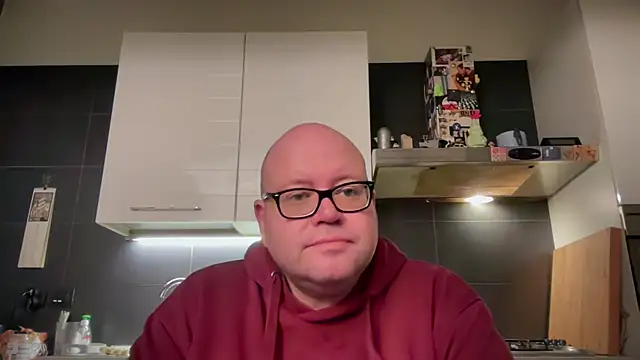 theitalianbear online show from December 2024 03:53:02 PM