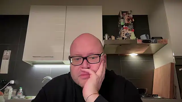 theitalianbear online show from February 2025 08:14:02 PM