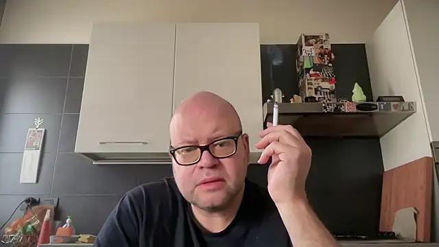 theitalianbear online show from November 2025 10:32:01 AM