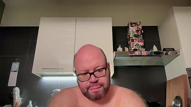 Snapshot of theitalianbear chatting on July 2026 01:53:01 AM theitalianbear online show from July 2026 01:53:01 AM