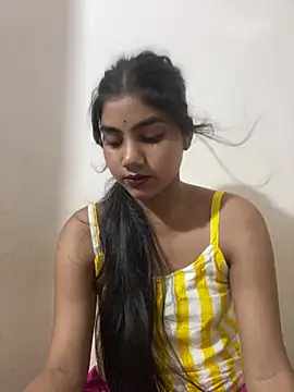 Aayesha Rawat online show from July 2026 07:39:01 PM