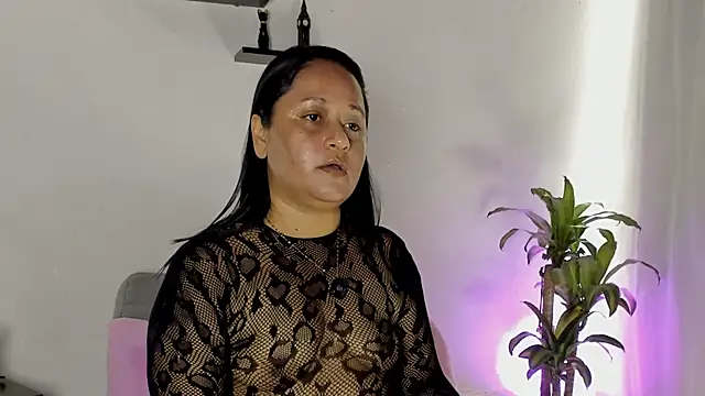 MicahelaHot69 online show from August 2026 12:09:01 AM