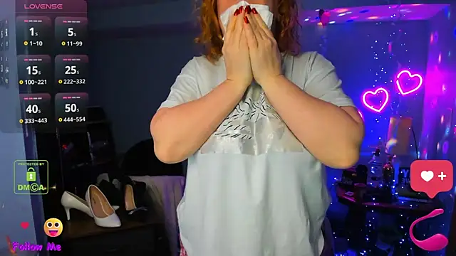 Snapshot of EllieFantastique chatting on February 2025 05:51:02 PM EllieFantastique online show from February 2025 05:51:02 PM