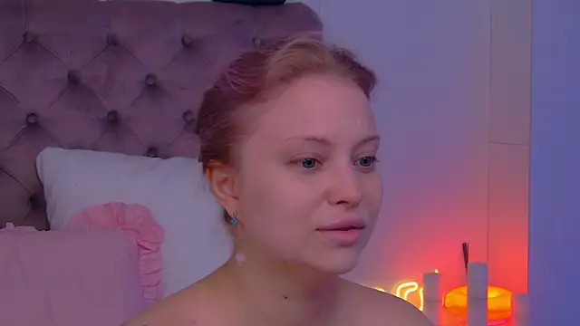 MyrHilton online show from August 2026 06:07:02 PM
