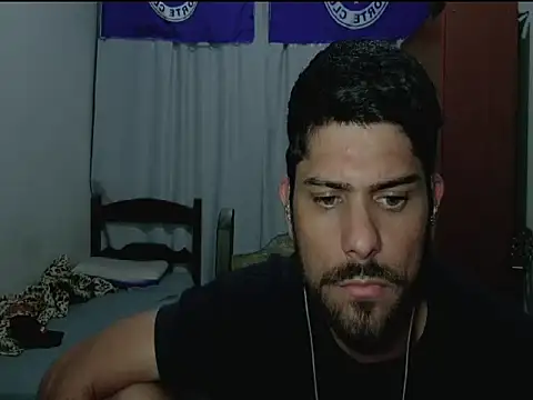 Snapshot of BRUNINHOALMEIDA17 chatting on July 2026 07:07:01 AM BRUNINHOALMEIDA17 online show from July 2026 07:07:01 AM