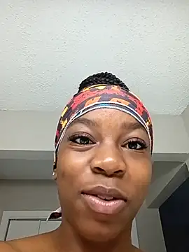 slimmchocolate online show from August 2026 03:36:02 PM