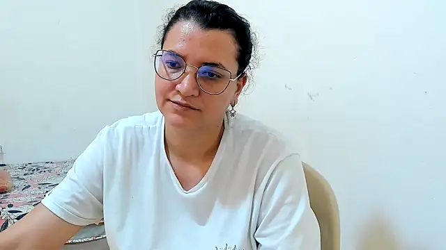Snapshot of MARILYN_GARCIA chatting on June 2026 07:57:02 PM MARILYN GARCIA online show from June 2026 07:57:02 PM