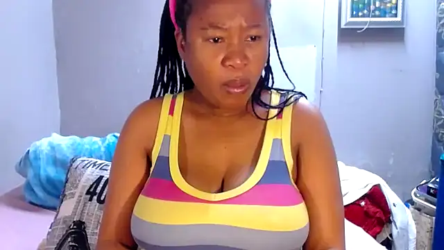 BigAreola26 online show from September 2025 03:33:02 AM