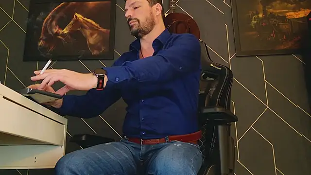 ChrisKox online show from February 2025 01:51:02 PM