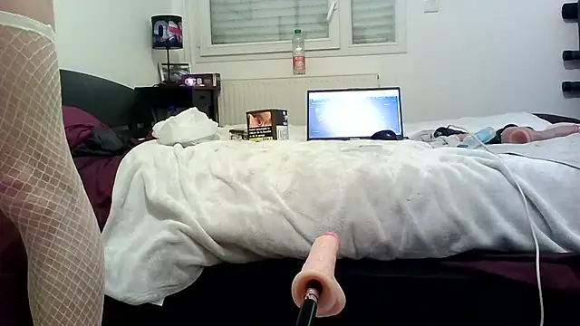 Snapshot of rachelsissy chatting on November 2025 05:57:01 PM rachelsissy online show from November 2025 05:57:01 PM