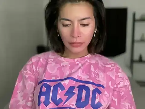 your bianca69 online show from February 2025 06:54:02 AM