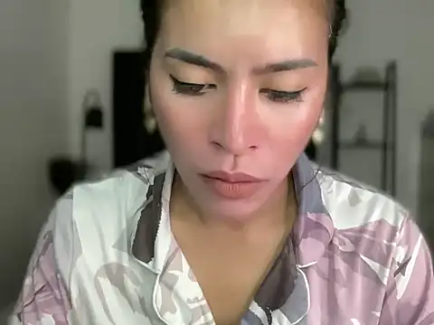 your bianca69 online show from March 2025 12:28:02 AM