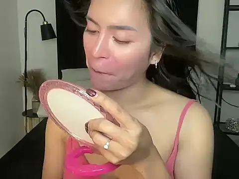 your bianca69 online show from February 2026 02:24:01 AM