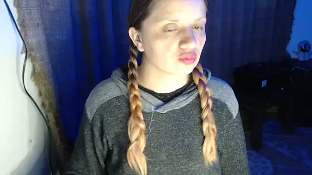 kattydirtylol online show from September 2025 10:41:01 AM