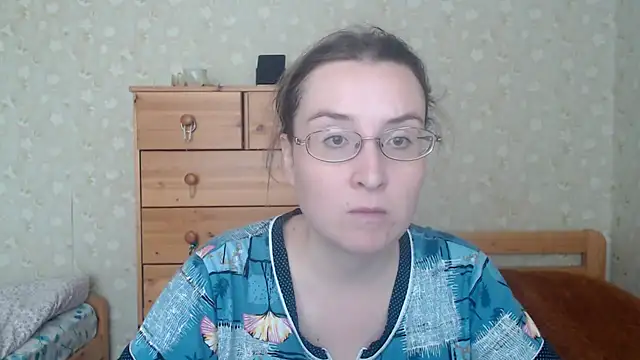 Smart Rose online show from March 2025 12:39:02 PM