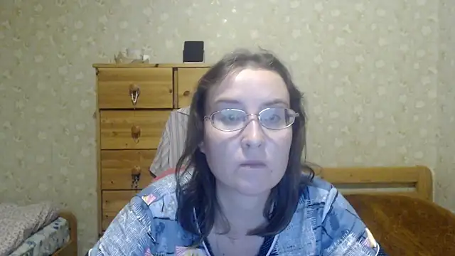 Smart Rose online show from March 2025 11:14:02 PM