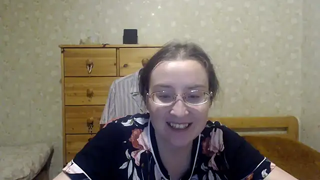 Smart Rose online show from March 2025 10:48:02 PM