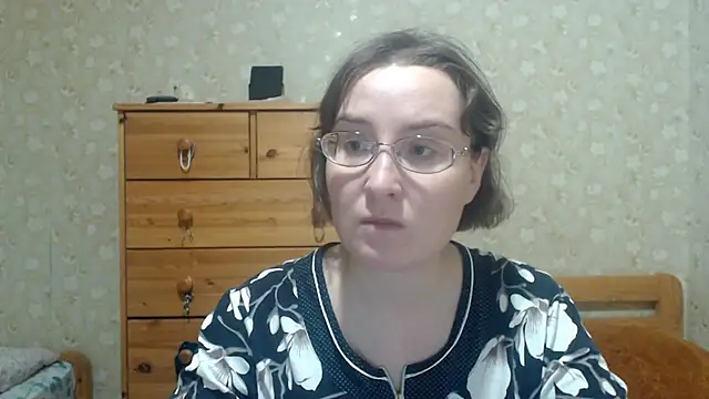 Smart Rose online show from February 2026 04:14:02 PM