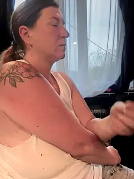 Natali UA online show from September 2025 06:07:01 AM