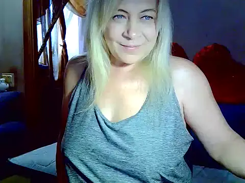 Snapshot of AgoniA7 chatting on February 2026 09:04:02 AM AgoniA7 online show from February 2026 09:04:02 AM