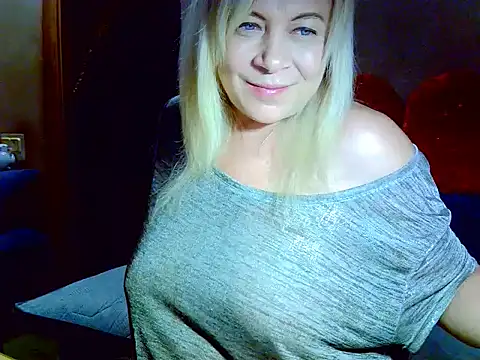 Snapshot of AgoniA7 chatting on February 2026 09:07:01 PM AgoniA7 online show from February 2026 09:07:01 PM