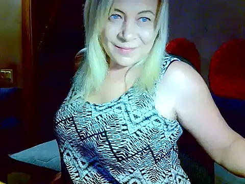 Snapshot of AgoniA7 chatting on February 2026 04:33:01 PM AgoniA7 online show from February 2026 04:33:01 PM