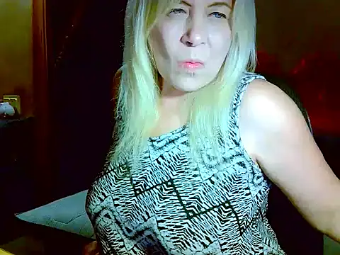 Snapshot of AgoniA7 chatting on February 2026 05:09:01 PM AgoniA7 online show from February 2026 05:09:01 PM