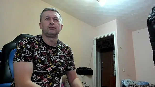 SanFrantsisko online show from September 2025 11:30:01 PM