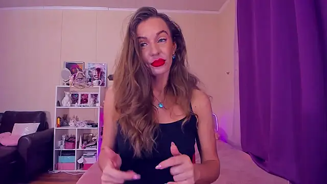 EmmaAbramson online show from March 2025 01:42:02 PM