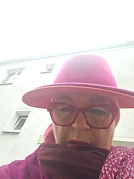 MucMilf59 online show from October 2025 09:45:01 AM