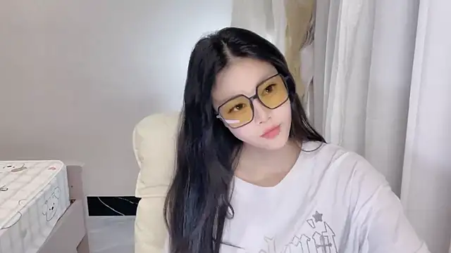 CNchengcheng online show from October 2025 10:13:01 AM