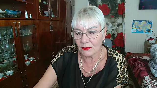 JenaCheim online show from October 2025 07:41:02 AM