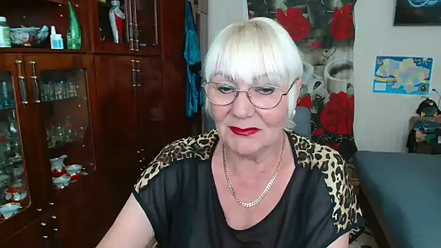 Snapshot of JenaCheim chatting on June 2026 05:45:02 AM JenaCheim online show from June 2026 05:45:02 AM