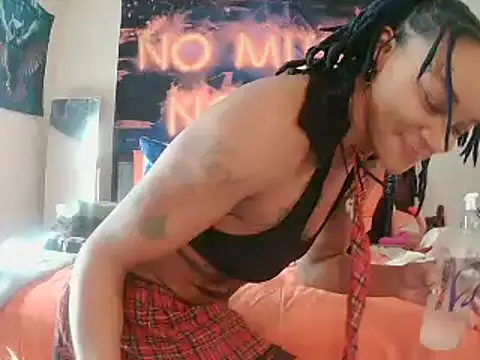 EnticingAaliyah online show from March 2025 06:22:02 PM