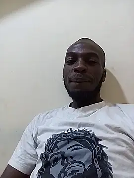 Snapshot of Kentcharming chatting on May 2026 03:35:01 AM Kentcharming online show from May 2026 03:35:01 AM
