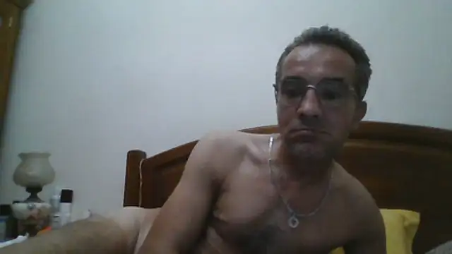 Snapshot of CarlosRocha73 chatting on June 2026 11:16:02 PM CarlosRocha73 online show from June 2026 11:16:02 PM
