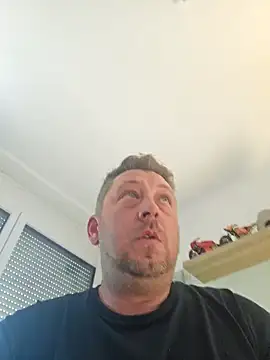 ktmtom247 online show from September 2025 01:22:02 PM