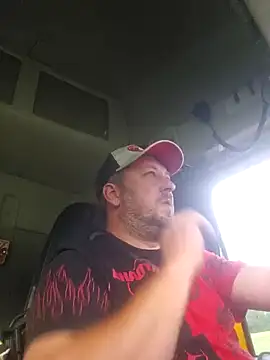 ktmtom247 online show from September 2025 05:11:02 AM