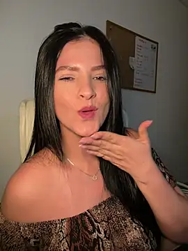 Snapshot of Carolina_Novoa chatting on February 2025 11:14:02 PM Carolina Novoa online show from February 2025 11:14:02 PM