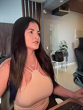 Snapshot of Carolina_Novoa chatting on September 2025 07:17:02 PM Carolina Novoa online show from September 2025 07:17:02 PM