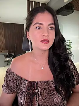 Snapshot of Carolina_Novoa chatting on October 2025 09:01:01 PM Carolina Novoa online show from October 2025 09:01:01 PM