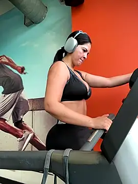 Snapshot of Carolina_Novoa chatting on October 2025 02:37:01 PM Carolina Novoa online show from October 2025 02:37:01 PM