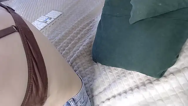 Kiradoll27 online show from November 2025 09:41:01 AM