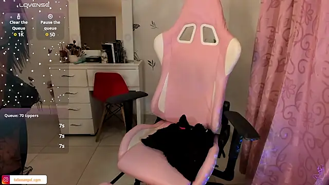 Fallengangel online show from January 2025 06:10:01 AM