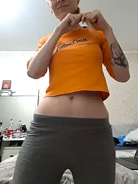 YogisticJuli666 online show from January 2025 06:41:02 AM