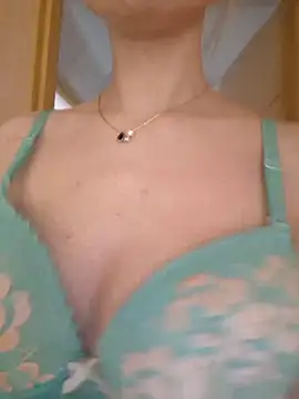 YogisticJuli666 online show from March 2025 07:02:01 AM