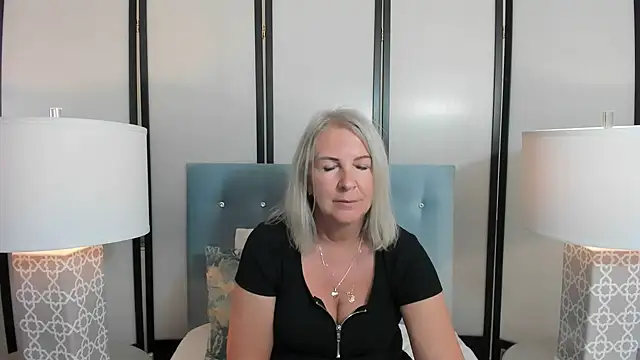 EricaTop online show from March 2025 05:16:02 PM