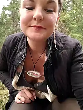 Snapshot of SwedishJennifer chatting on March 2025 12:36:02 PM SwedishJennifer online show from March 2025 12:36:02 PM