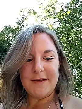 SwedishJennifer online show from June 2026 12:29:02 PM